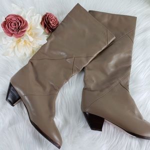 Bootalinos Corelli Women's sz 6 Leather Womens Boots NWOT Taupe over Calf